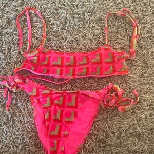 Triangl bikini